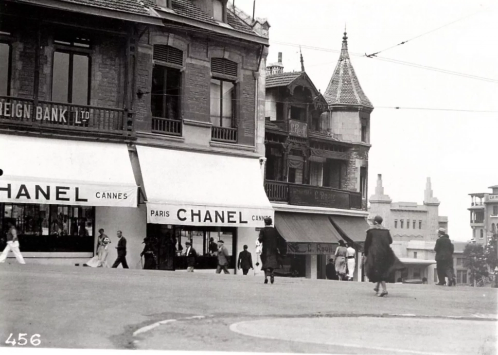 La Villa Larralde et ancienne boutique de la célèbre Coco Chanel.