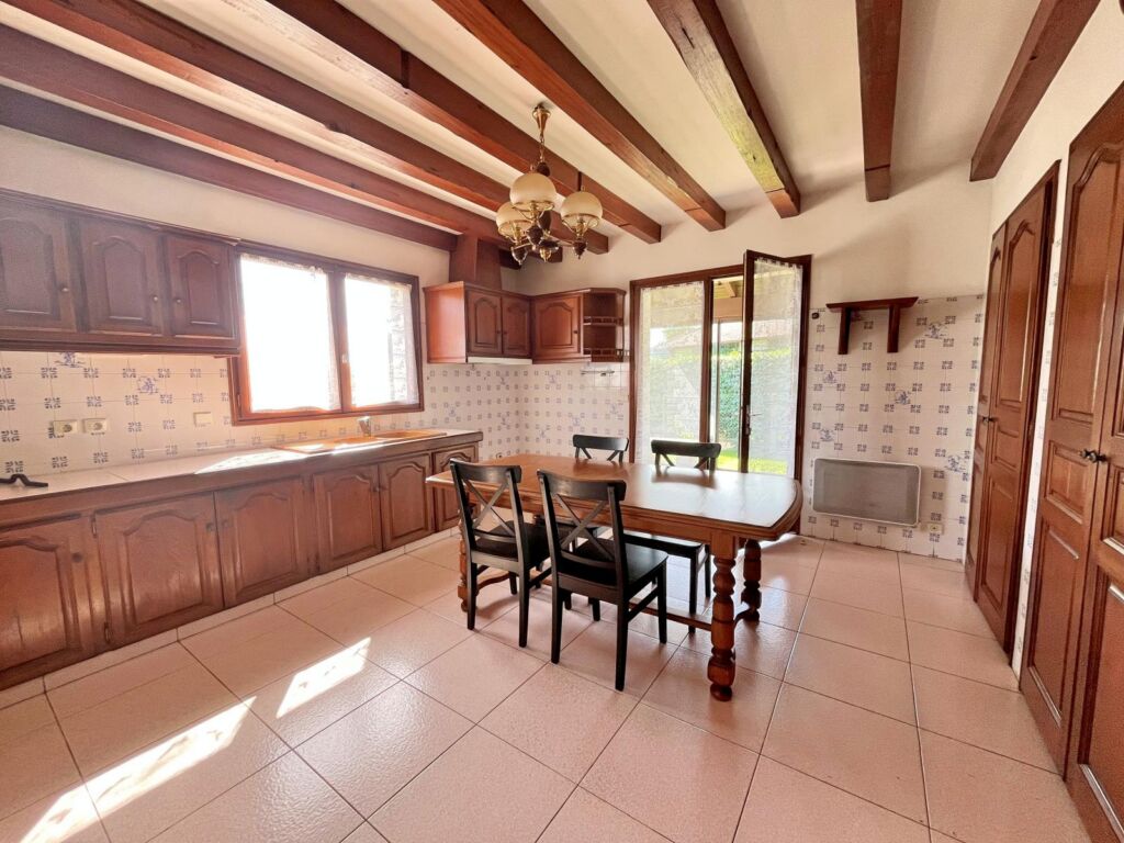 maison-saint martin-jardin-garage-veranda-balcon