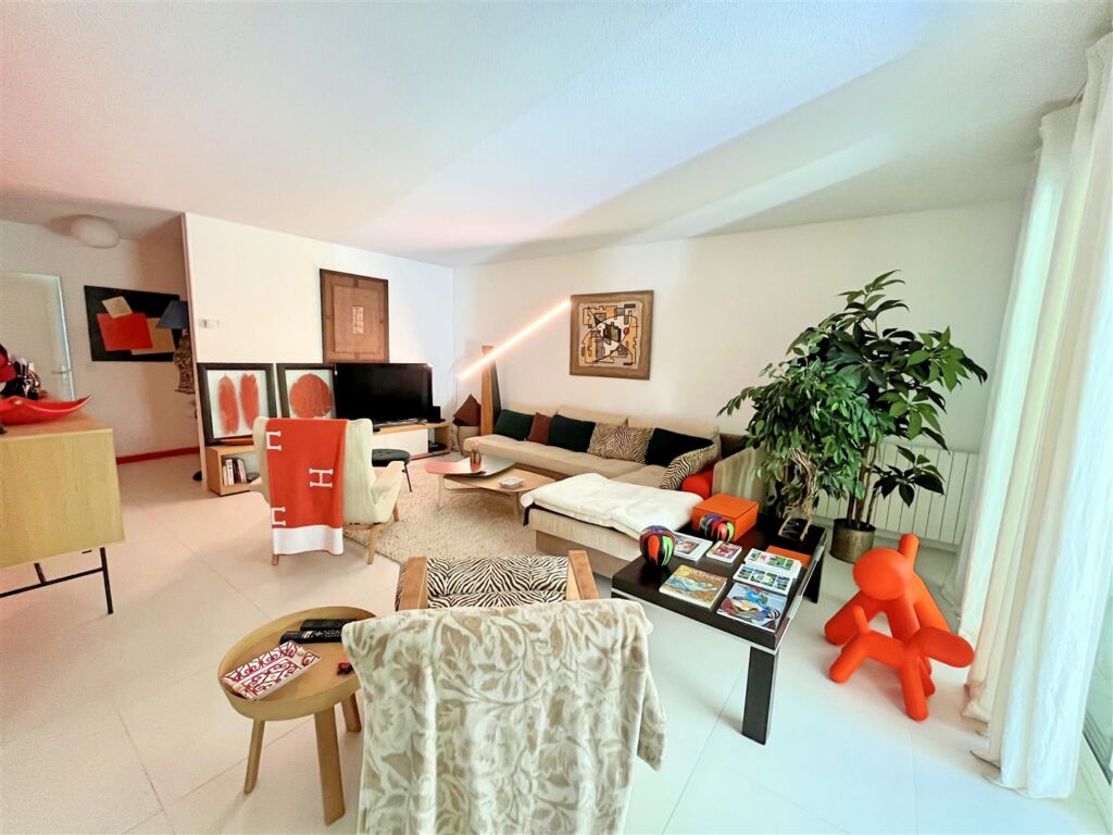 appartement-anglet-saint-jean-3pieces-2chambres-garage-parking
