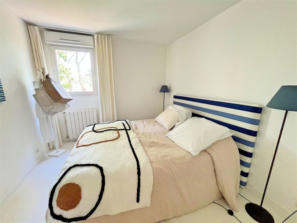 appartement-anglet-saint-jean-3pieces-2chambres-garage-parking